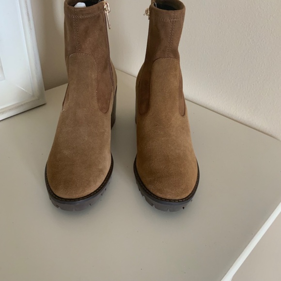 COACH JOY SUEDE LUG SOLE ANKLE BOOTIES BOOTS WOMENS RAW UMBER - Picture 5 of 11